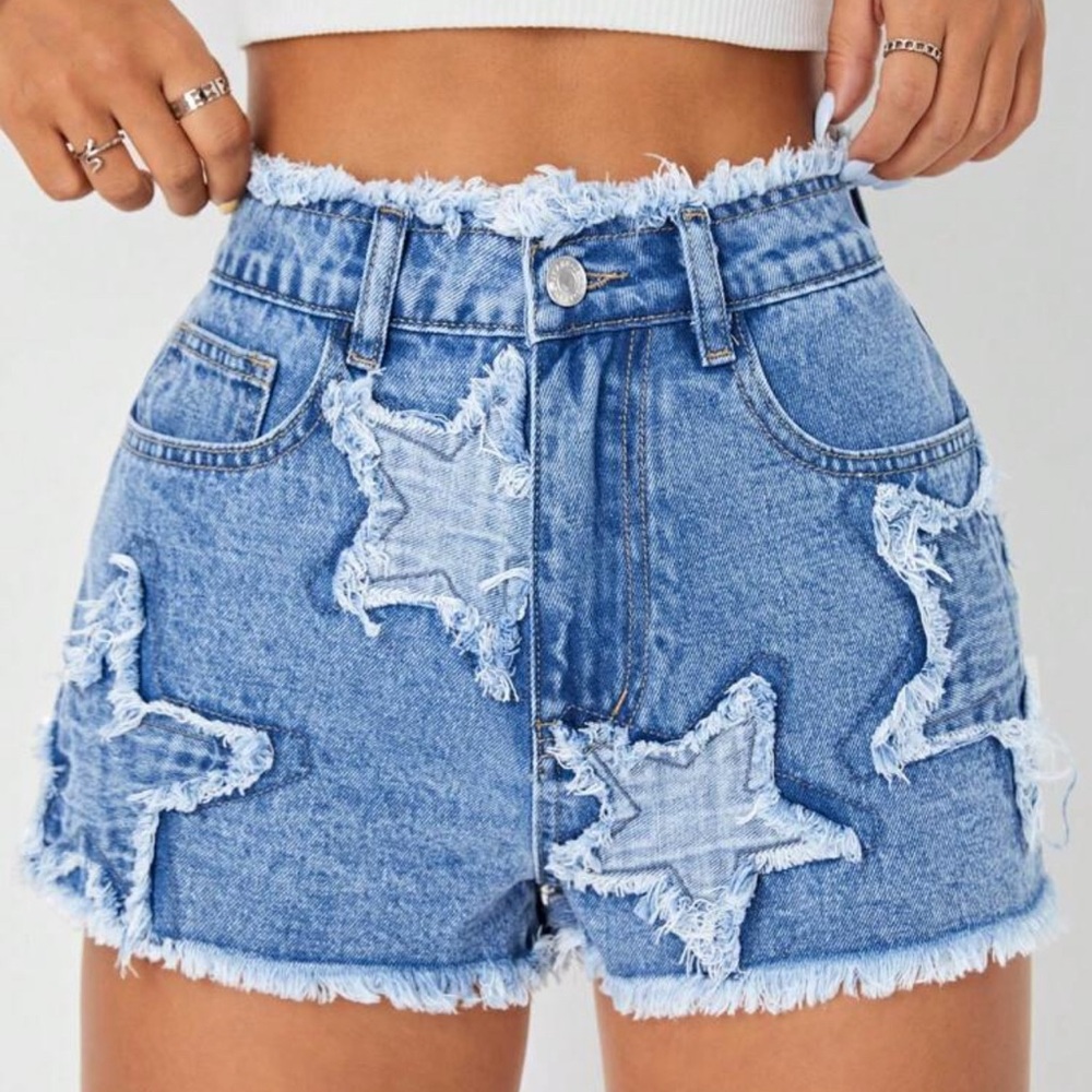 Blue Jean Star Pattern Shorts with Frayed Hem